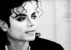 Fare te stesso: la chirurgia plastica di Michael Jackson